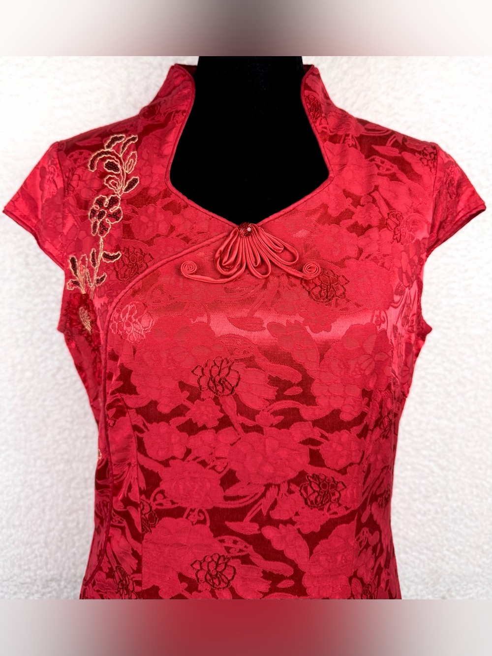 Red/Gold Floral Embroidered Mandarin Collar Sheath Mini Dress, XL - Picture 3 of 15